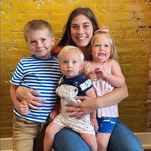 Meet your Posher, Carlie